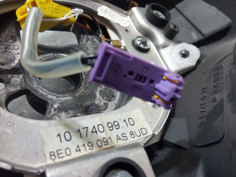 Recambio de volante para audi a4 b6 avant (8e5) 2.5 tdi quattro referencia OEM IAM 8E0419091AS  