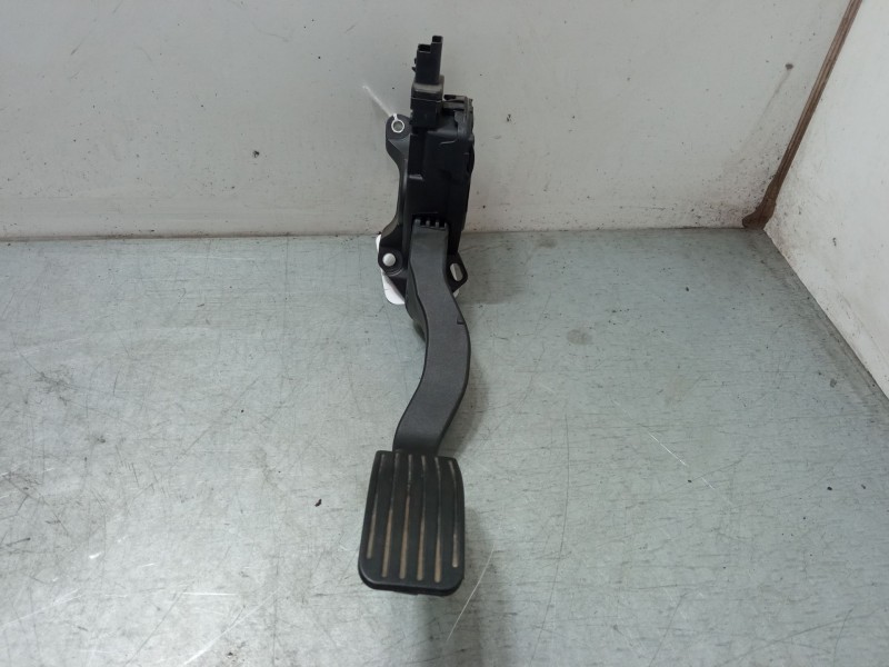 Recambio de pedal acelerador para citroën c4 cactus 1.2 vti 82 referencia OEM IAM 9671433780  