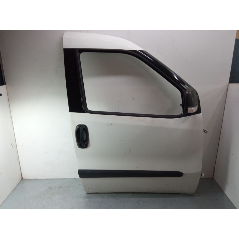 Recambio de puerta delantera derecha para fiat doblo furgoneta/monovolumen (223_) 1.3 jtd 16v multijet referencia OEM IAM   