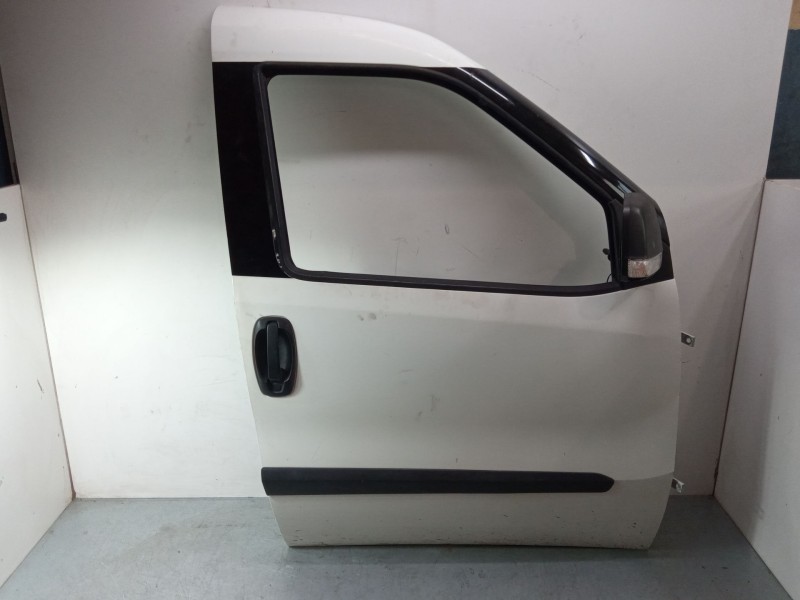 Recambio de puerta delantera derecha para fiat doblo furgoneta/monovolumen (223_) 1.3 jtd 16v multijet referencia OEM IAM   