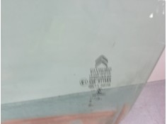 Recambio de luna puerta delantera izquierda para citroën c4 cactus 1.2 vti 82 referencia OEM IAM    2