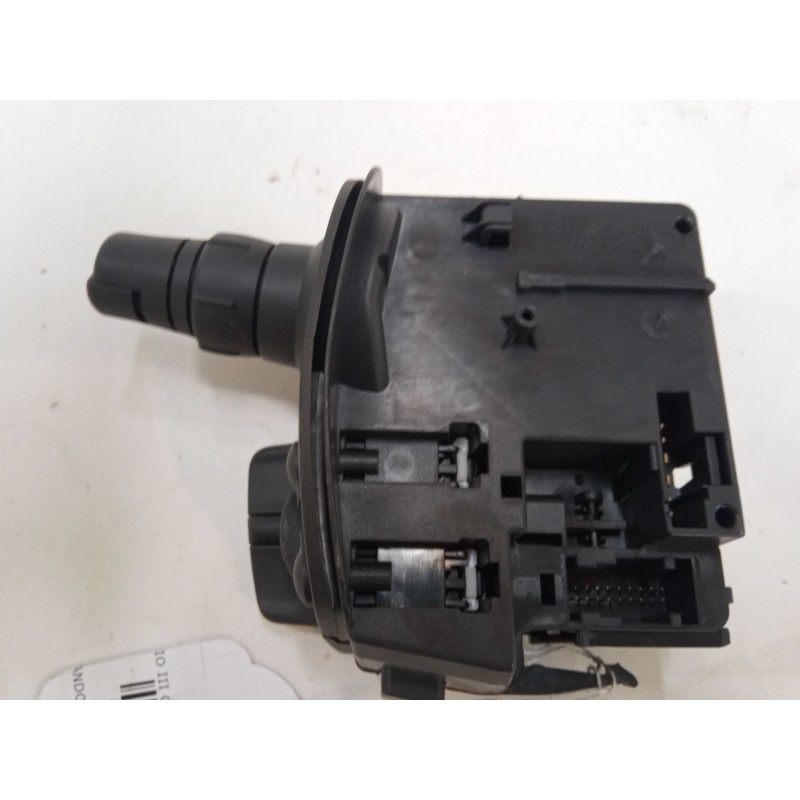 Recambio de mando limpiaparabrisas para renault clio iii grandtour (kr0/1_) 1.5 dci (kr0f) referencia OEM IAM 88103009268  