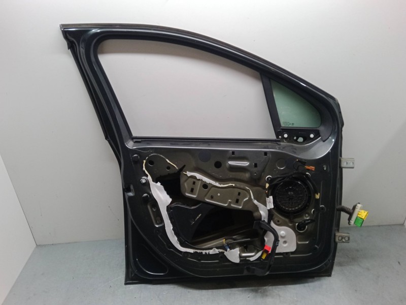 Recambio de puerta delantera izquierda para peugeot 208 i (ca_, cc_) 1.2 vti 82 referencia OEM IAM   
