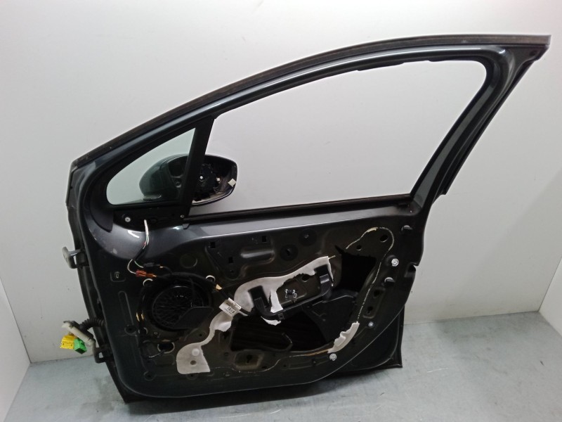 Recambio de puerta delantera derecha para peugeot 208 i (ca_, cc_) 1.2 vti 82 referencia OEM IAM   