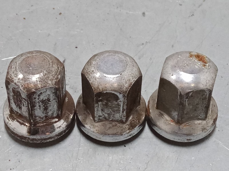 Recambio de pack 3 tornillos renault llanta chapa vaso19 para renault 12 variable (117_, 133_) 1.3 (1170) referencia OEM IAM   