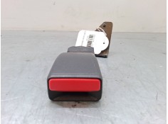 Recambio de anclaje cinturon trasero izquierdo para peugeot 208 i (ca_, cc_) 1.2 vti 82 referencia OEM IAM    2