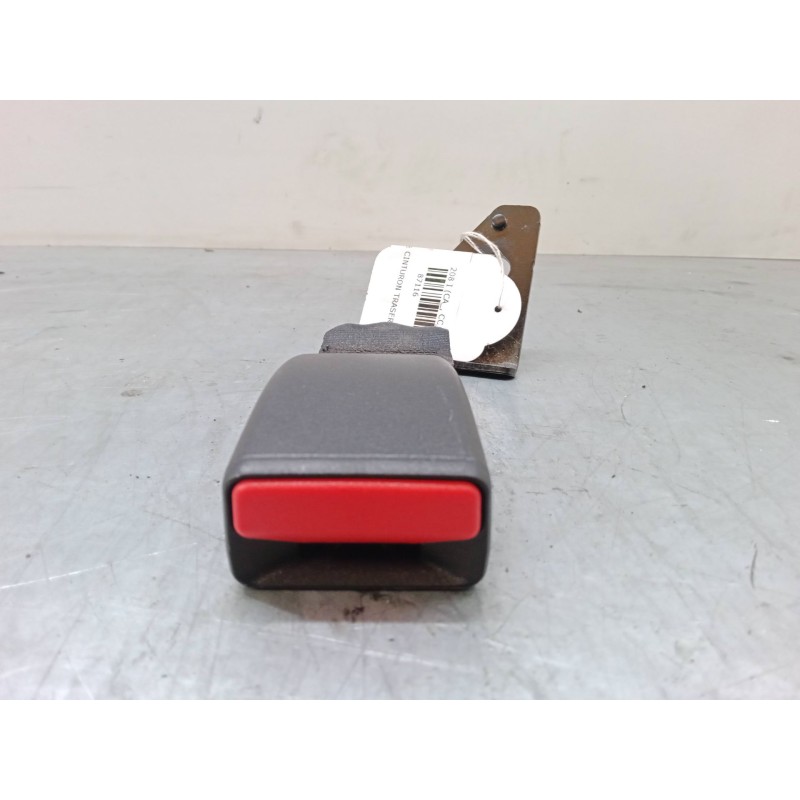Recambio de anclaje cinturon trasero izquierdo para peugeot 208 i (ca_, cc_) 1.2 vti 82 referencia OEM IAM   