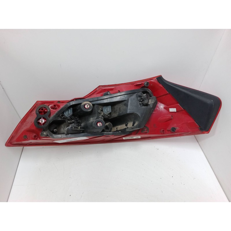 Recambio de piloto trasero izquierdo para opel insignia a sports tourer (g09) 2.0 cdti (35) referencia OEM IAM 13226856  