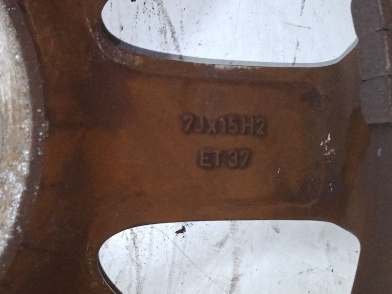 Recambio de llanta alumino 15´´ para volkswagen passat b5.5 (3b3) 1.9 tdi referencia OEM IAM   