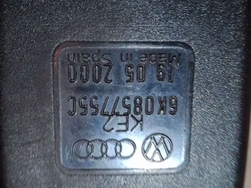 Recambio de anclaje cinturon delantero derecho para seat ibiza ii (6k1) 1.6 i referencia OEM IAM   