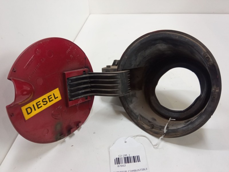 Recambio de tapa exterior combustible para citroën c2 (jm_) 1.4 hdi referencia OEM IAM 9645877880  