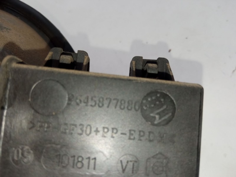 Recambio de tapa exterior combustible para citroën c2 (jm_) 1.4 hdi referencia OEM IAM 9645877880  