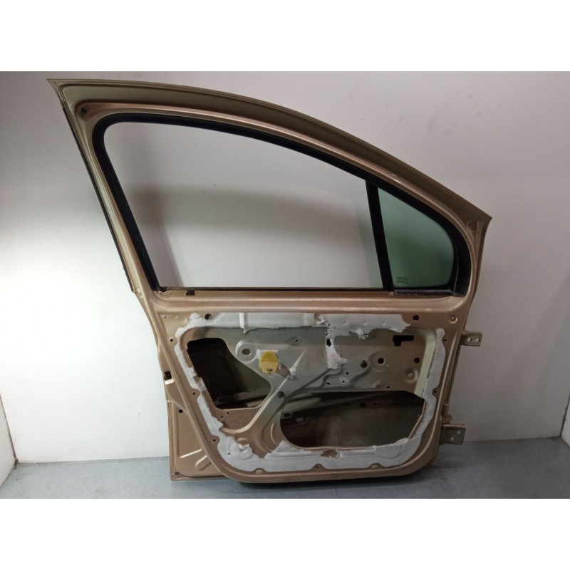 Recambio de puerta delantera izquierda para renault modus / grand modus (f/jp0_) 1.4 (jp01, jp0j) referencia OEM IAM   