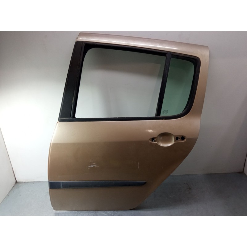 Recambio de puerta trasera izquierda para renault modus / grand modus (f/jp0_) 1.4 (jp01, jp0j) referencia OEM IAM   