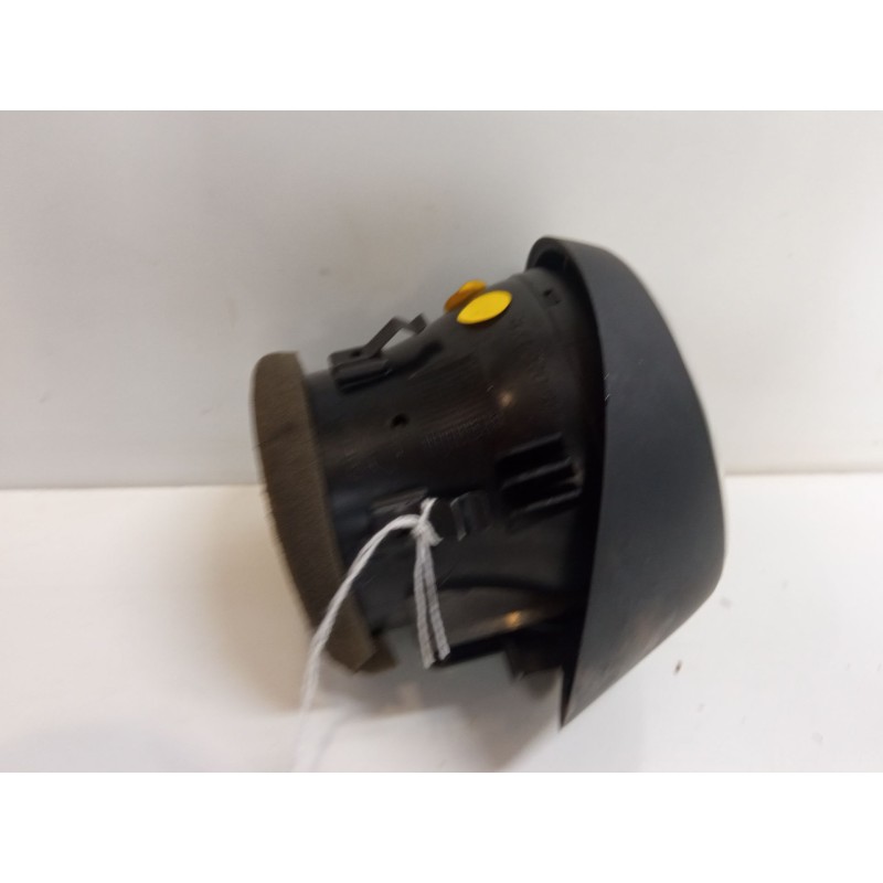 Recambio de aireador central derecho para audi a1 sportback (8xa, 8xf) 1.2 tfsi referencia OEM IAM 8X1820951  