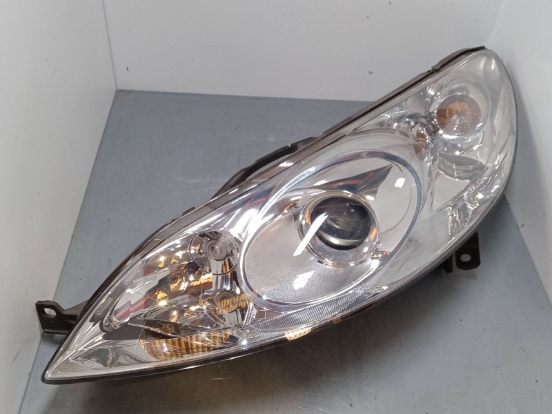 Recambio de faro izquierdo para peugeot 407 (6d_) 2.0 16v (6drfjc, 6drfje, 6drfjf) referencia OEM IAM 9660236180  0301213201