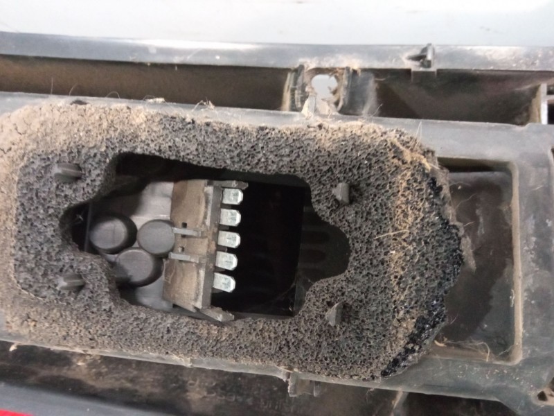 Recambio de piloto trasero derecho para opel meriva a monospace (x03) 1.7 dti (e75) referencia OEM IAM   