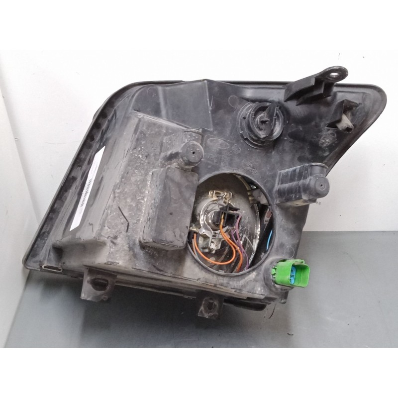 Recambio de faro derecho para ford transit connect (p65_, p70_, p80_) 1.8 tdci referencia OEM IAM 2T1413006  