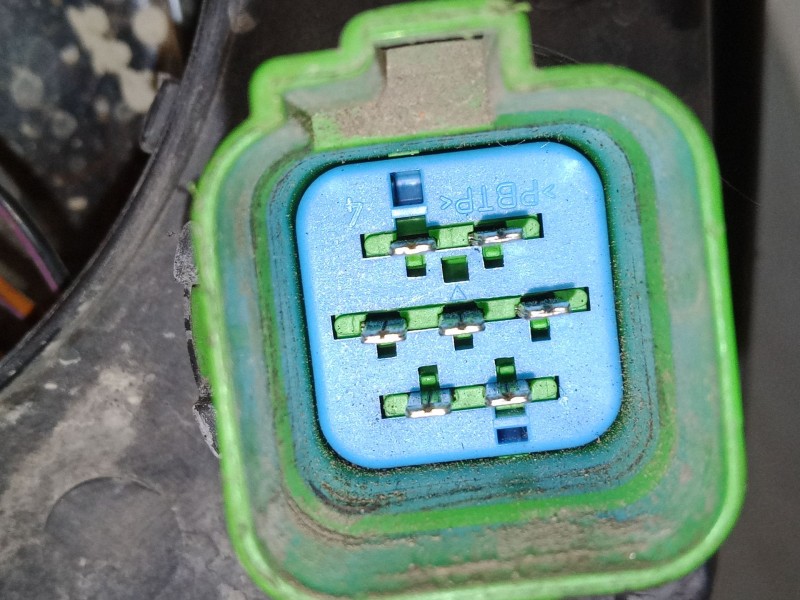 Recambio de faro derecho para ford transit connect (p65_, p70_, p80_) 1.8 tdci referencia OEM IAM 2T1413006  