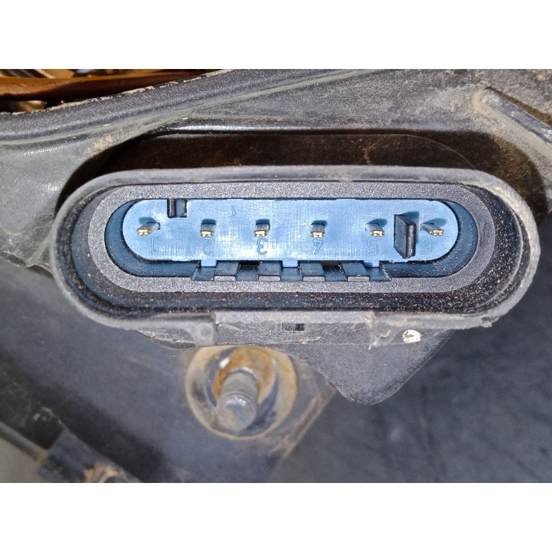 Recambio de faro izquierdo para iveco daily ii caja/chasis 35-12 k (15130311, 15130411, 15131111, 15131204,... referencia OEM IA