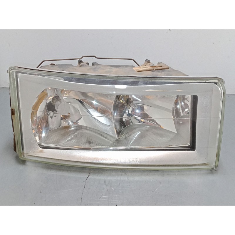 Recambio de faro derecho para iveco daily ii caja/chasis 35-12 k (15130311, 15130411, 15131111, 15131204,... referencia OEM IAM 