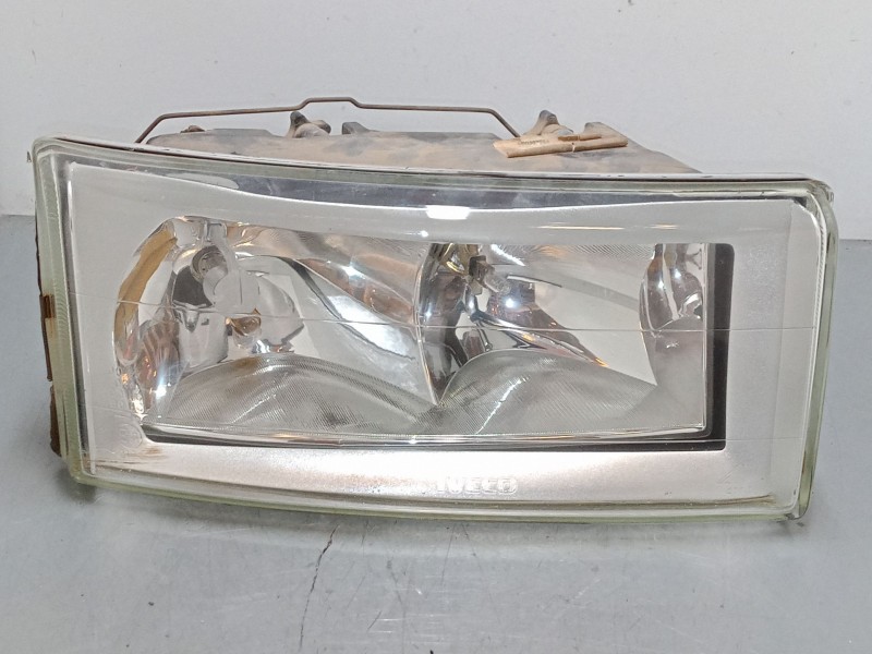 Recambio de faro derecho para iveco daily ii caja/chasis 35-12 k (15130311, 15130411, 15131111, 15131204,... referencia OEM IAM 