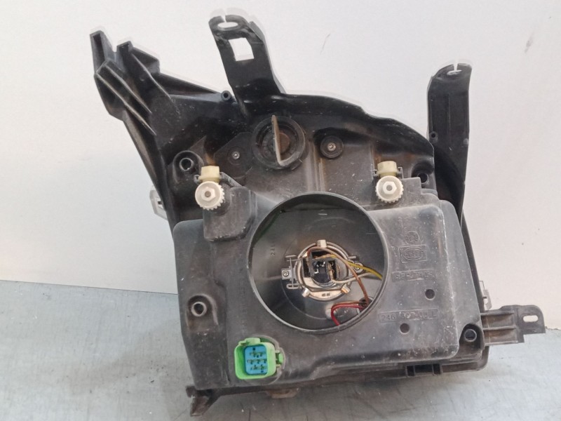 Recambio de faro izquierdo para ford fusion (ju_) 1.6 referencia OEM IAM 24689700l  