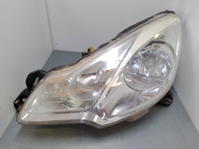 Recambio de faro izquierdo para citroën c3 ii (sc_) 1.4 referencia OEM IAM 9673814980  