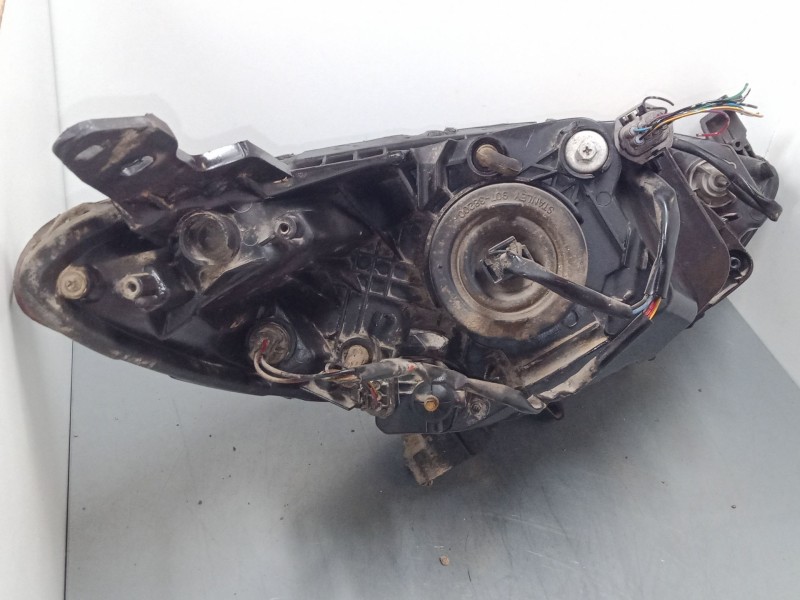 Recambio de faro izquierdo para mazda 2 (de_, dh_) 1.6 mz-cd referencia OEM IAM   