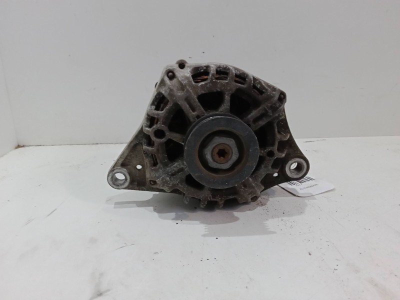 Recambio de alternador para nissan micra c+c iii (k12) 1.4 16v referencia OEM IAM 23100AX62B 2543488A TG8S024