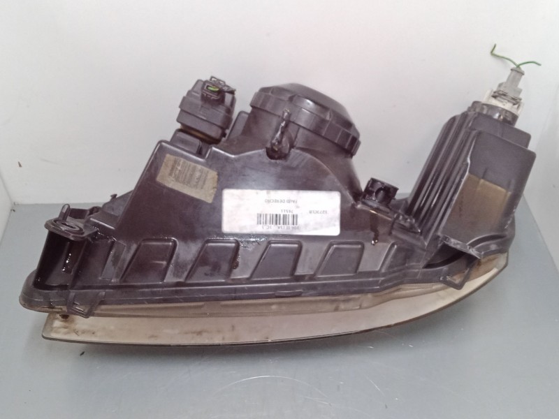 Recambio de faro derecho para peugeot 106 ii (1a_, 1c_) 1.1 i referencia OEM IAM   