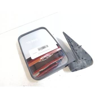 RETROVISOR IZQUIERDO 