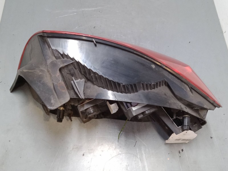 Recambio de piloto trasero izquierdo para peugeot 407 (6d_) 2.0 16v (6drfjc, 6drfje, 6drfjf) referencia OEM IAM   