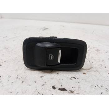 MANDO ELEVALUNAS TRASERO DERECHO GN1514A122A 