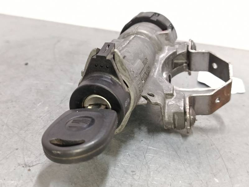 CLAUSOR 6R0905851 