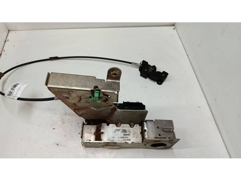 CERRADURA MALETERO / PORTON 
