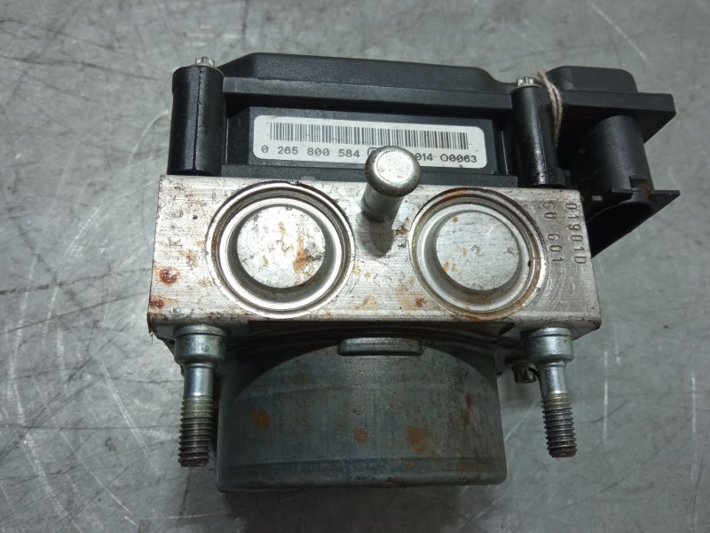 Recambio de abs para dacia sandero 1.4 (bs0c, bs0a, bs0g, bs1f, bs0e) referencia OEM IAM 8200756095 0265232198 0265800584