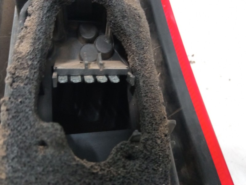 Recambio de piloto trasero izquierdo para opel meriva a monospace (x03) 1.7 dti (e75) referencia OEM IAM   