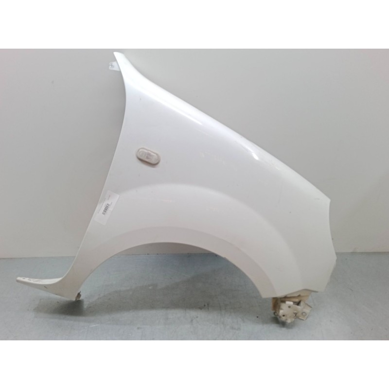 Recambio de aleta delantera derecha para renault kangoo express (fc0/1_) 1.2 16v (fc05, fc0w, fc1d, fc1p, fc1k, fc0t) referencia