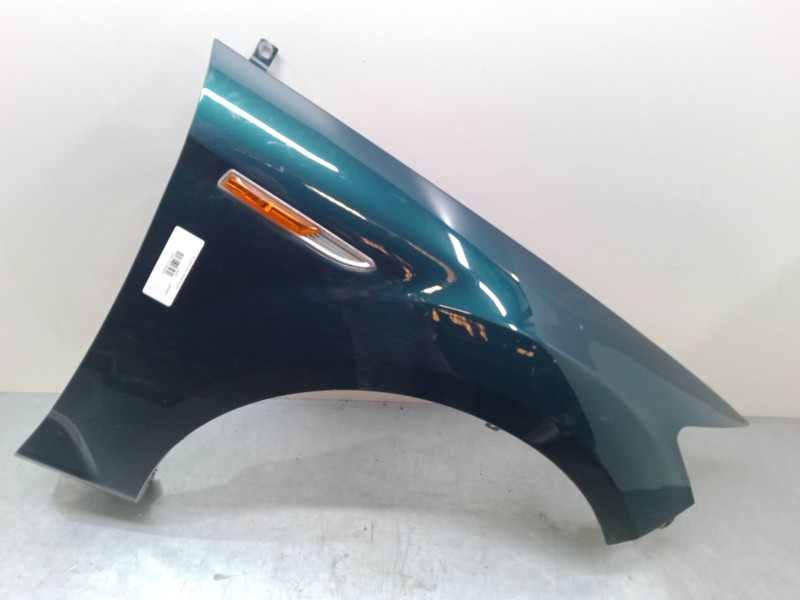 Recambio de aleta delantera derecha para ford mondeo iv (ba7) 2.0 tdci referencia OEM IAM   