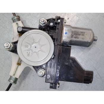ELEVALUNAS ELECTRICO DELANTERO IZQUIERDO 824501W010 