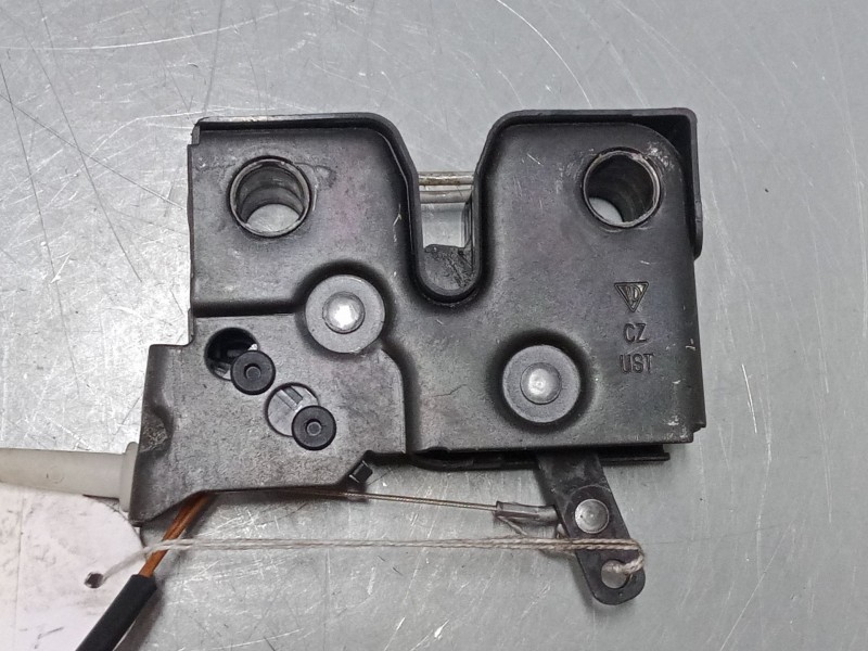 Recambio de cerradura maletero / porton para porsche cayman (987) s 3.4 referencia OEM IAM 98751205300  