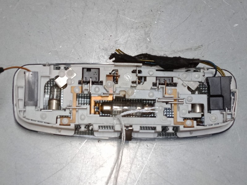 Recambio de luz interior delantera para ford focus ii (da_, hcp, dp) 1.8 tdci referencia OEM IAM   