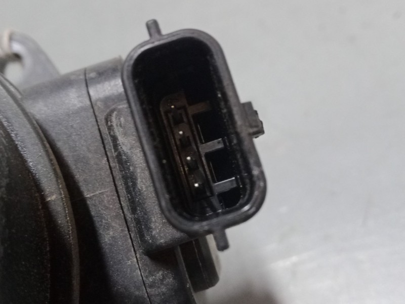 Recambio de caudalimetro para renault twingo ii (cn0_) 1.5 dci 75 referencia OEM IAM H8200702517  5WK97021