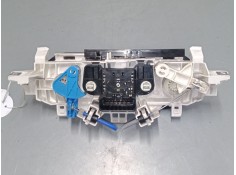 Recambio de mando climatizador para renault twingo ii (cn0_) 1.5 dci 75 referencia OEM IAM    2