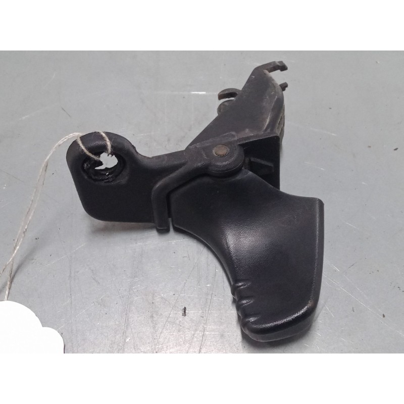 Recambio de maneta exterior puerta delantera derecha para renault twingo ii (cn0_) 1.5 dci 75 referencia OEM IAM   