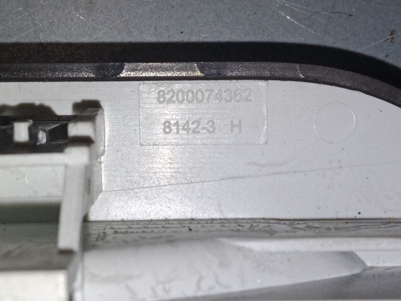 Recambio de luz interior delantera para renault twingo ii (cn0_) 1.5 dci 75 referencia OEM IAM   