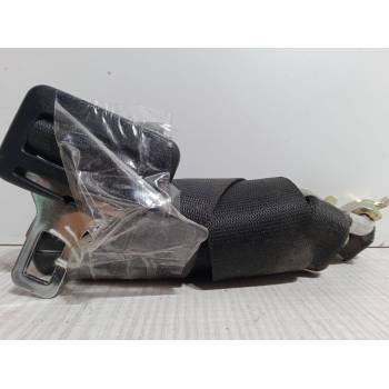 ANCLAJE CINTURON TRASERO IZQUIERDO 560 21 02 00 