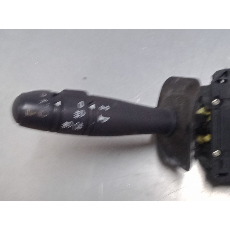 Recambio de mando luces para dacia logan (ls_) 1.6 16v (ls09, ls0l, ls0m, ls0p, ls0v, ls18, ls1s, ls1v,... referencia OEM IAM 82