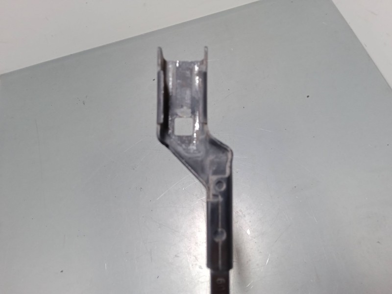 Recambio de brazo limpia delantero izquierdo para seat ibiza iv sc (6j1, 6p5) 1.2 referencia OEM IAM   